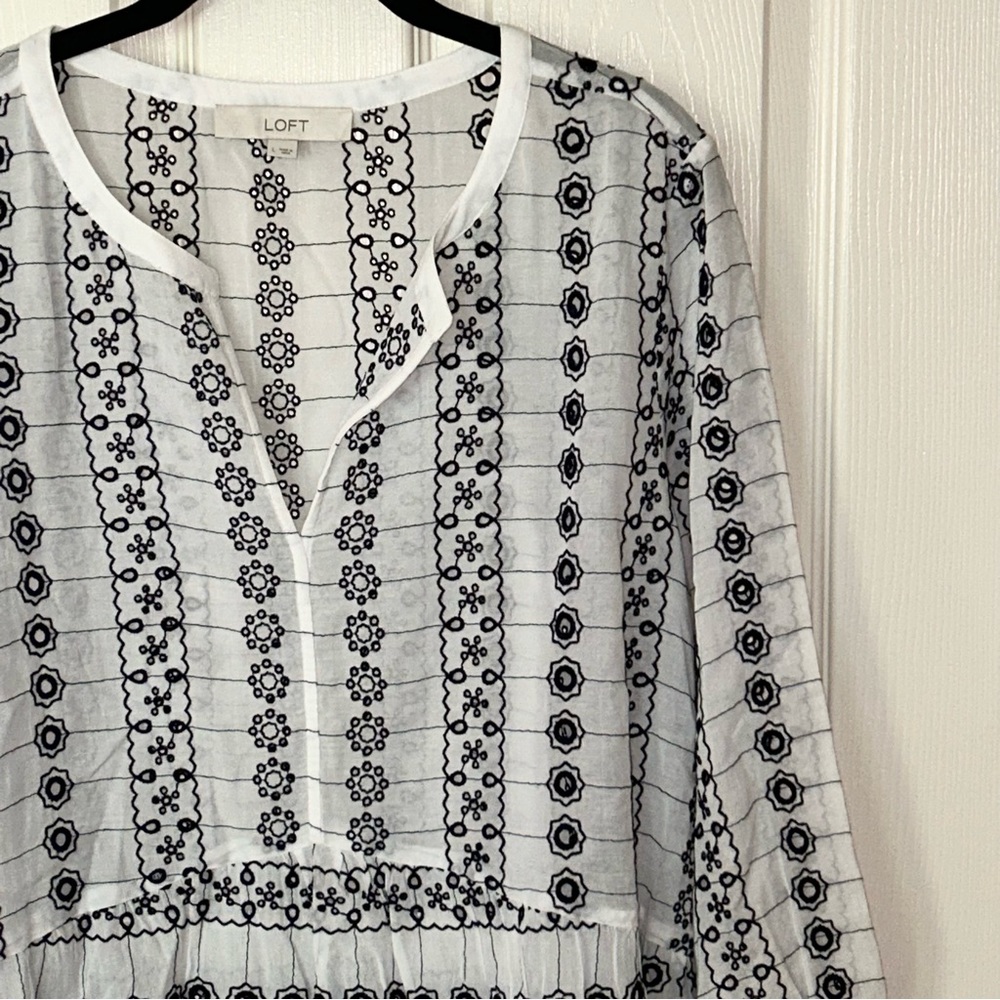 LOFT White & Blue Embroidered Top☀️ - Picture 8 of 9